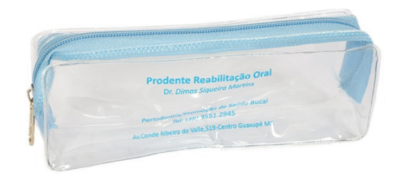 Estojo em PVC