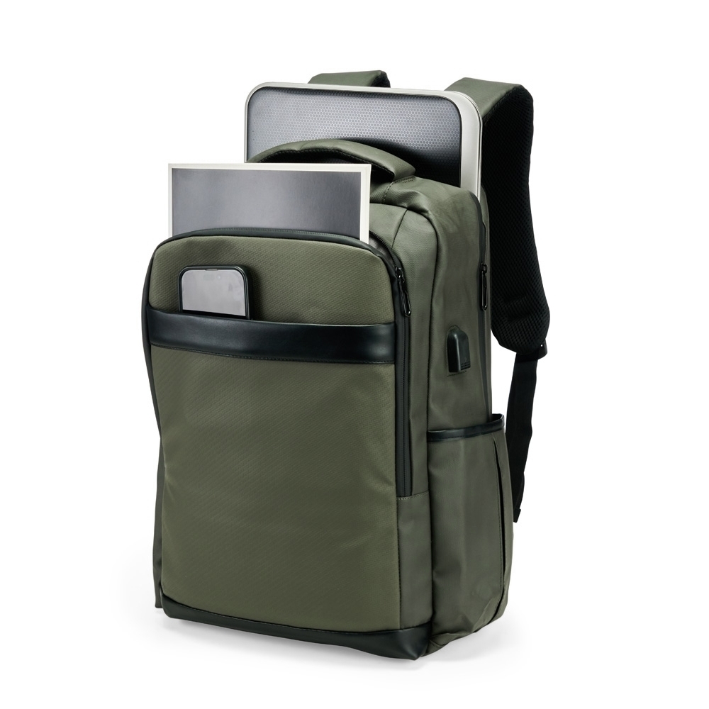 Mochila Couro Sintético USB 21 Litros - Imagem 3