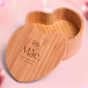 Porta Objetos Em Bambu Com Formato De Coração